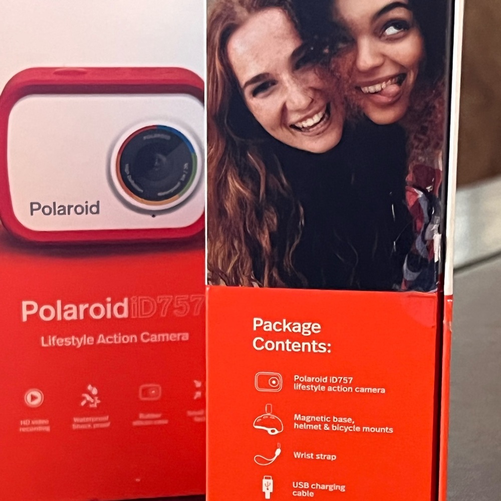 COPY - Polaroid iD757 Camera - Picture 6 of 6